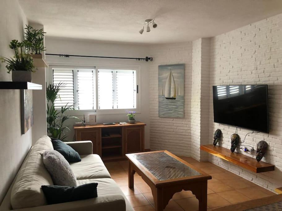 Great Location In Alcala Very Close To The Sea エクステリア 写真